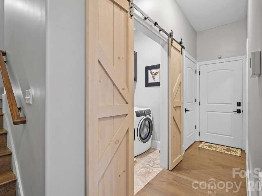 64 Water Hill Way, Fletcher, NC 28732.  MLS# CAR4369957, YatesRealty ID 17110. Laundry on Main