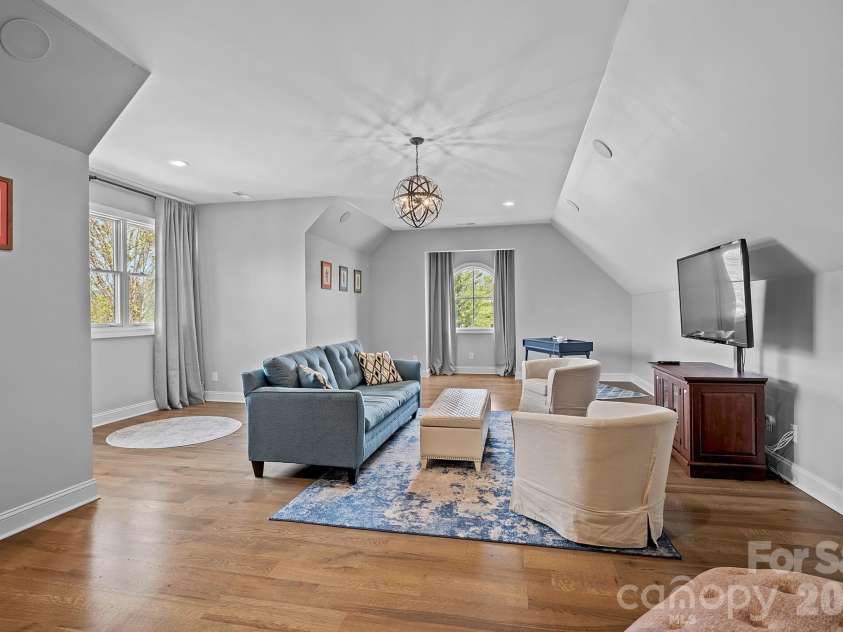64 Water Hill Way, Fletcher, NC 28732.  MLS# CAR4369957, YatesRealty ID 17110. Upper-Level Bonus Suite