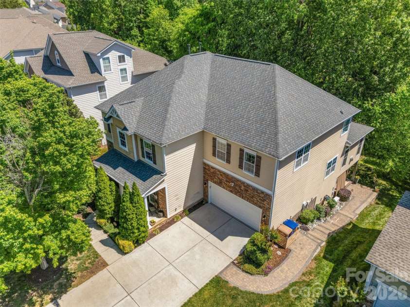 2201 Trading Ford Drive, Waxhaw, NC 28173.  MLS# CAR4374708, YatesRealty ID 17111. Welcome Home