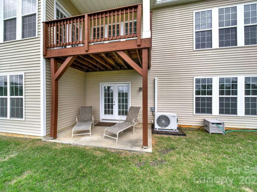 54053 Flycatchers Court, Fort Mill, SC 29707.  MLS# CAR4252967, YatesRealty ID 17111. 