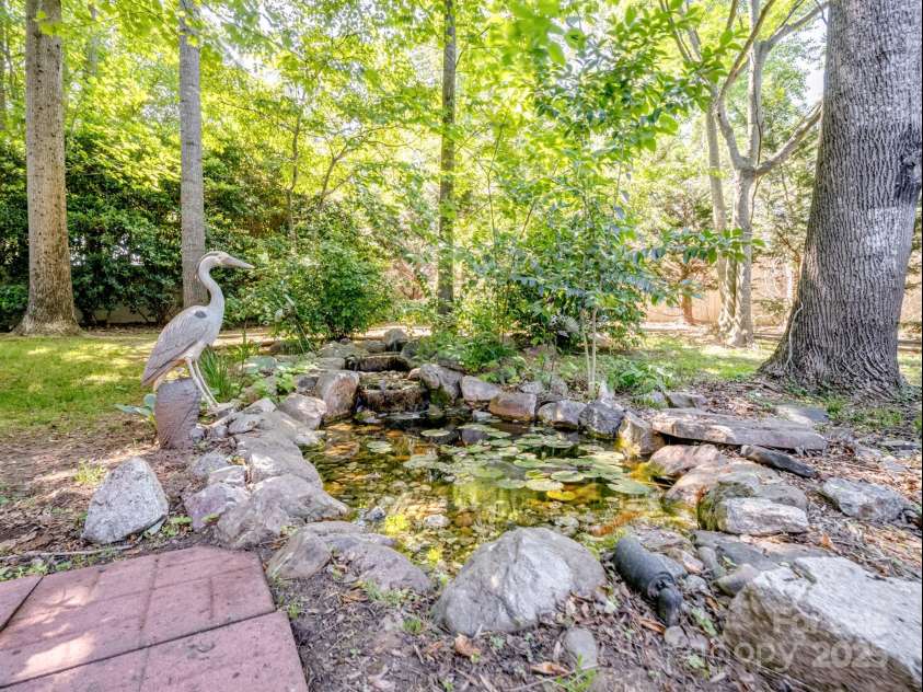 166 Wilson Lake Road, Mooresville, NC 28117.  MLS# CAR4249798, YatesRealty ID 17112. 