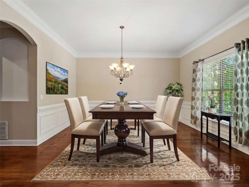 166 Wilson Lake Road, Mooresville, NC 28117.  MLS# CAR4249798, YatesRealty ID 17112. 