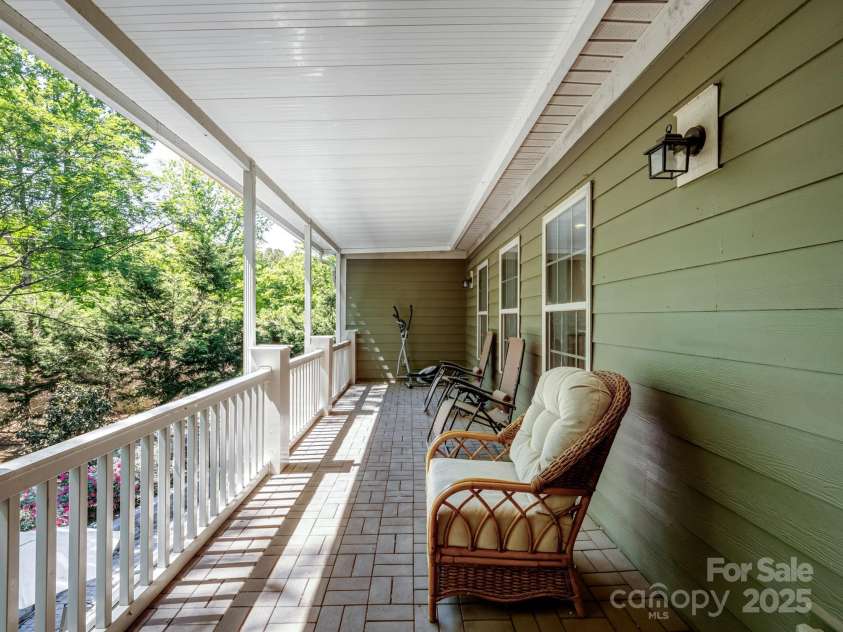166 Wilson Lake Road, Mooresville, NC 28117.  MLS# CAR4249798, YatesRealty ID 17112. 