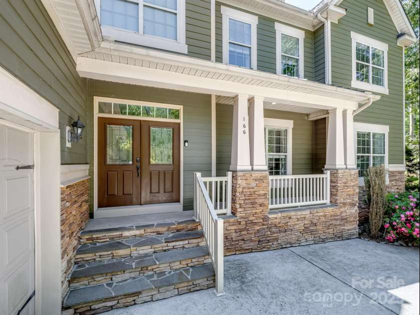 166 Wilson Lake Road, Mooresville, NC 28117.  MLS# CAR4249798, YatesRealty ID 17112. 