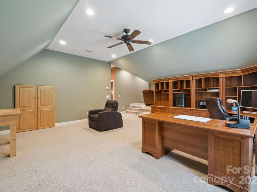 270 North Street, Salisbury, NC 28147.  MLS# CAR4260623, YatesRealty ID 17113. Bonus Room