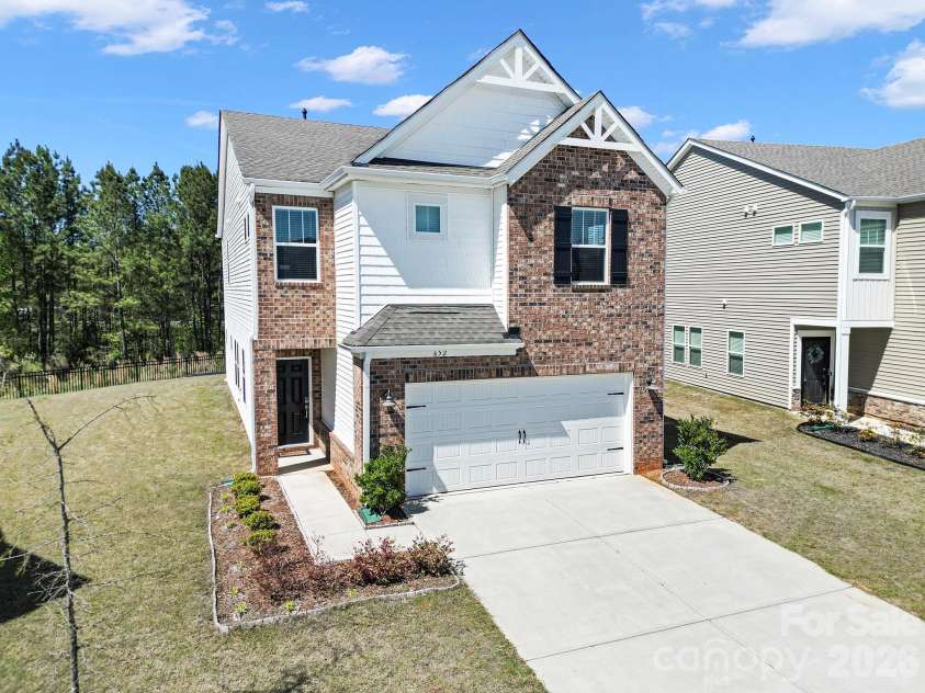 652 Citriadora Street, Fort Mill, SC 29715.  MLS# CAR4368584, YatesRealty ID 17113. 