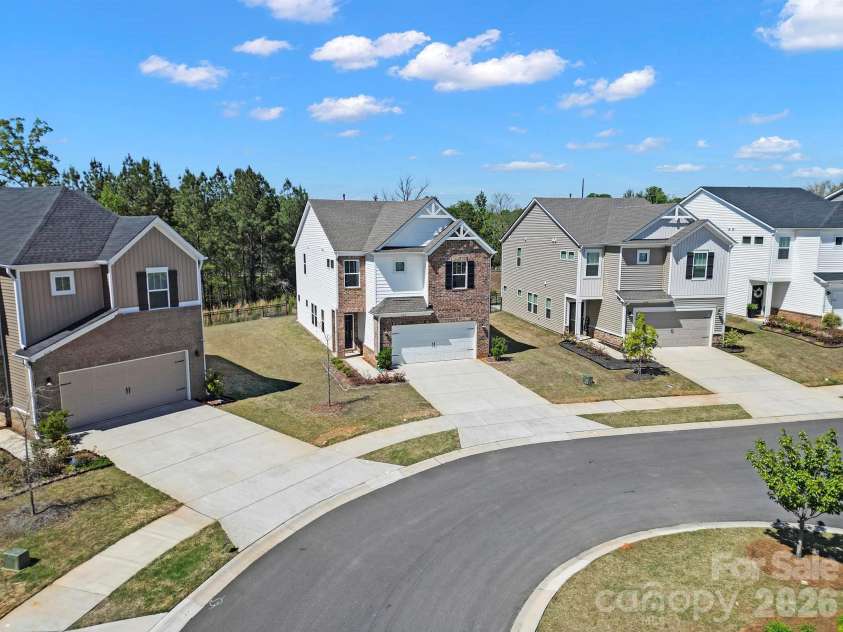 652 Citriadora Street, Fort Mill, SC 29715.  MLS# CAR4368584, YatesRealty ID 17113. 