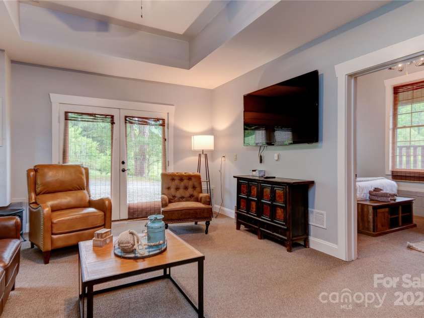 97 Circle E Ranch Road, Burnsville, NC 28714.  MLS# CAR4228853, YatesRealty ID 17114. 
