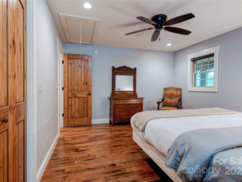 97 Circle E Ranch Road, Burnsville, NC 28714.  MLS# CAR4228853, YatesRealty ID 17114. 