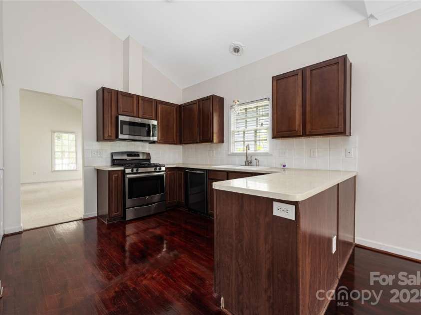 14105 Garden District Row, Huntersville, NC 28078.  MLS# CAR4262992, YatesRealty ID 17115. 