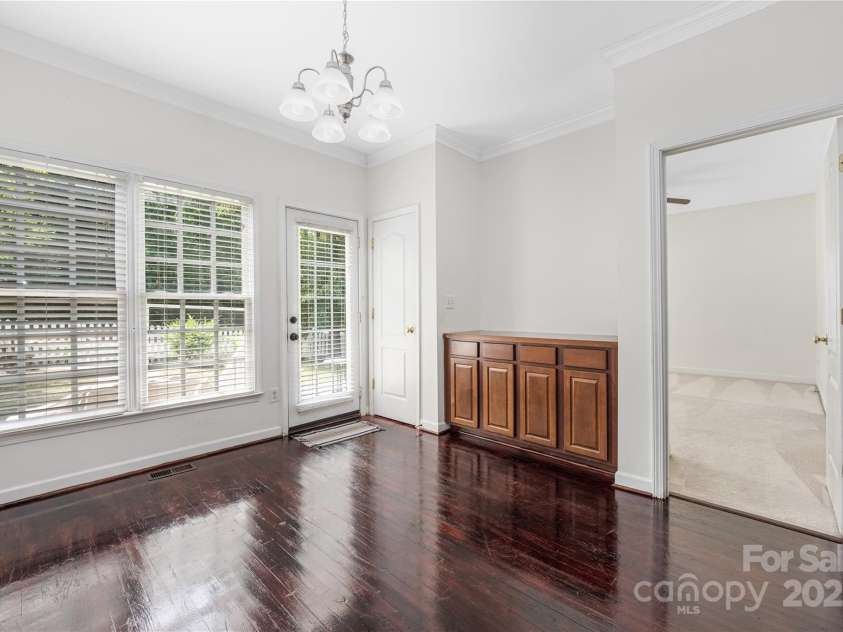 14105 Garden District Row, Huntersville, NC 28078.  MLS# CAR4262992, YatesRealty ID 17115. 