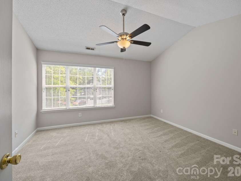 11540 Briddle Hall Court, Charlotte, NC 28214.  MLS# CAR4372914, YatesRealty ID 17119. 