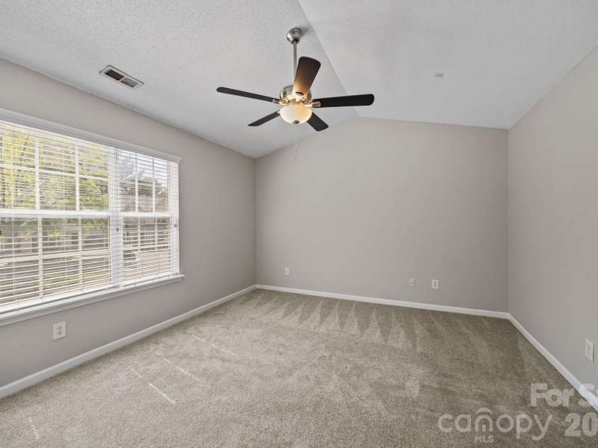 11540 Briddle Hall Court, Charlotte, NC 28214.  MLS# CAR4372914, YatesRealty ID 17119. 
