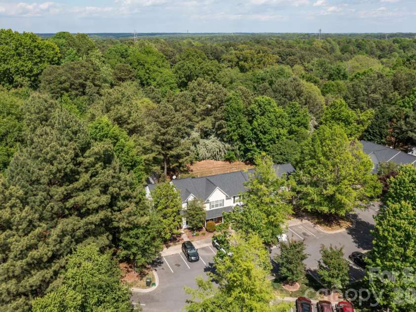 11540 Briddle Hall Court, Charlotte, NC 28214.  MLS# CAR4372914, YatesRealty ID 17119. 