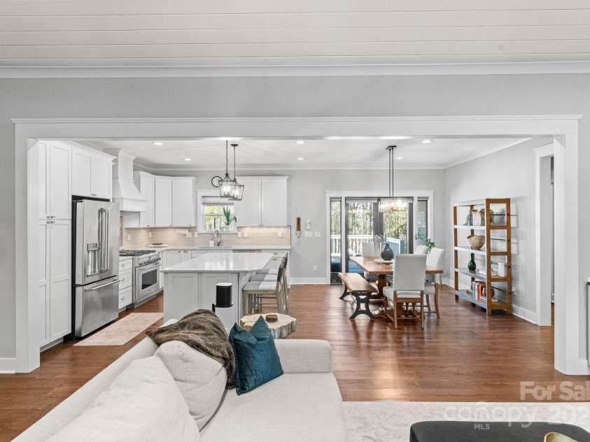 4300 Gail Lane, Concord, NC 28027.  MLS# CAR4235671, YatesRealty ID 17120. 