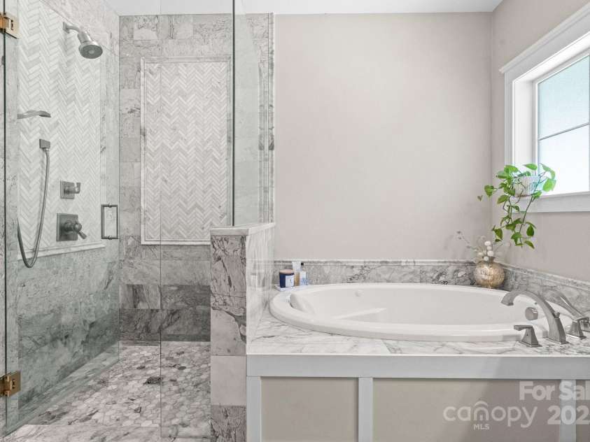 4300 Gail Lane, Concord, NC 28027.  MLS# CAR4235671, YatesRealty ID 17120. 