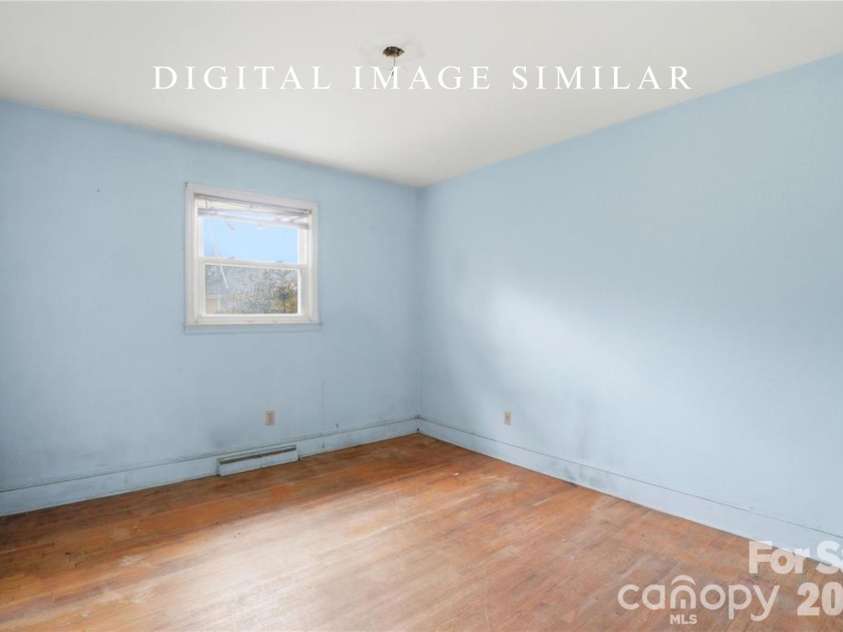 3029 Cresthill Drive, Charlotte, NC 28212.  MLS# CAR4365571, YatesRealty ID 17122. 