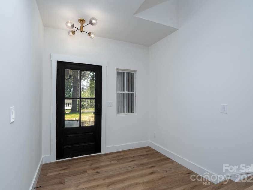 1524 Enochville Road, Kannapolis, NC 28081.  MLS# CAR4266857, YatesRealty ID 17126. 