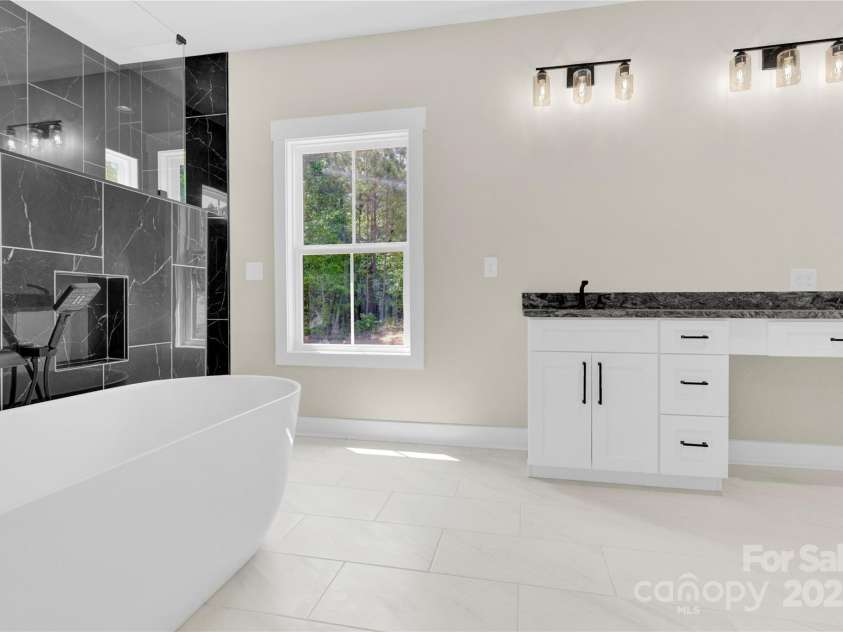 124 Starboard Lane, Statesville, NC 28677.  MLS# CAR4255659, YatesRealty ID 17128. 