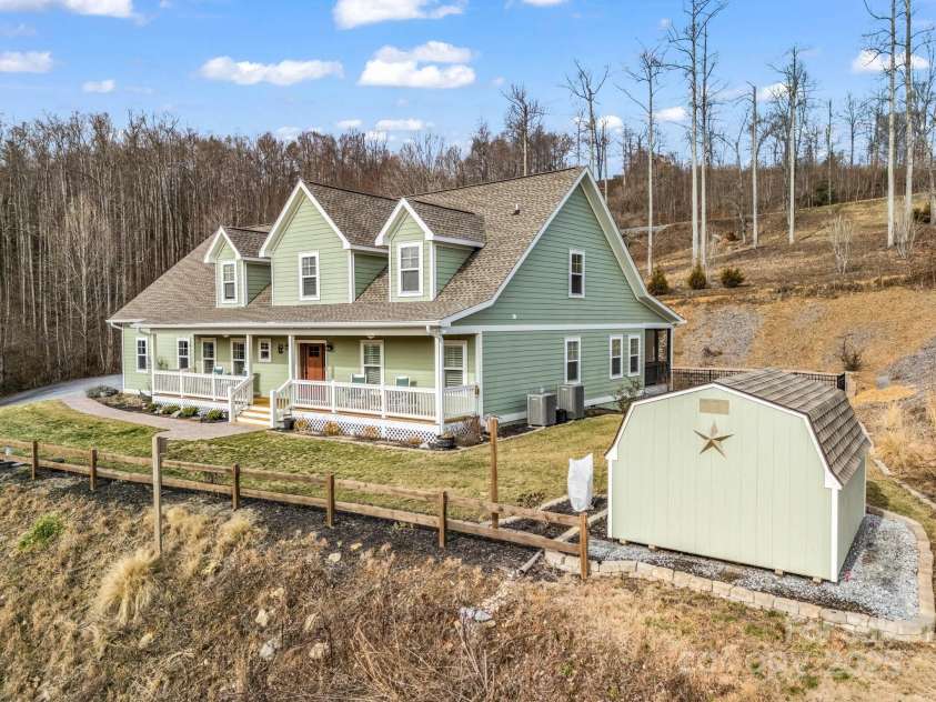 134 Willow Stone Way, Hendersonville, NC 28792.  MLS# CAR4223201, YatesRealty ID 1713. 