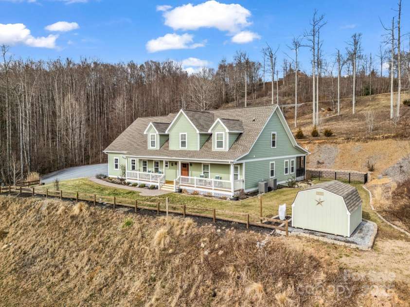 134 Willow Stone Way, Hendersonville, NC 28792.  MLS# CAR4223201, YatesRealty ID 1713. 