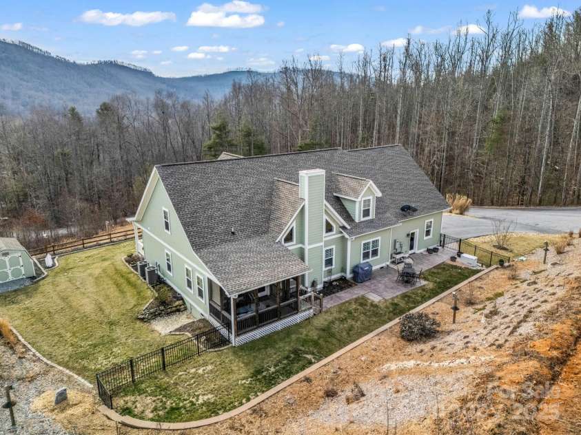 134 Willow Stone Way, Hendersonville, NC 28792.  MLS# CAR4223201, YatesRealty ID 1713. 