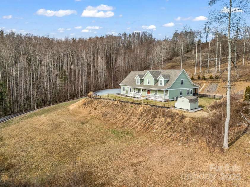 134 Willow Stone Way, Hendersonville, NC 28792.  MLS# CAR4223201, YatesRealty ID 1713. 