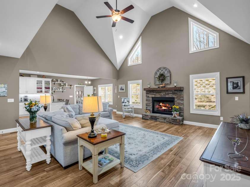 134 Willow Stone Way, Hendersonville, NC 28792.  MLS# CAR4223201, YatesRealty ID 1713. 