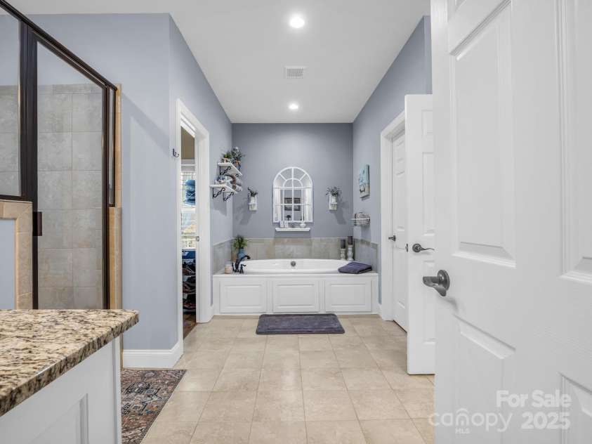 134 Willow Stone Way, Hendersonville, NC 28792.  MLS# CAR4223201, YatesRealty ID 1713. 