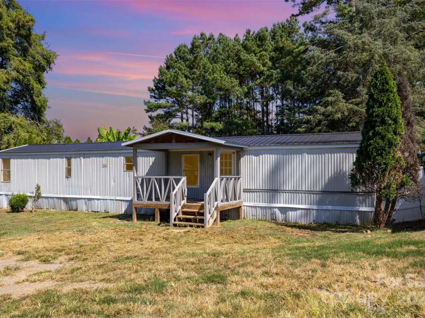 364 Paraham Road, York, SC 29745.  MLS# CAR4305664, YatesRealty ID 1713. 