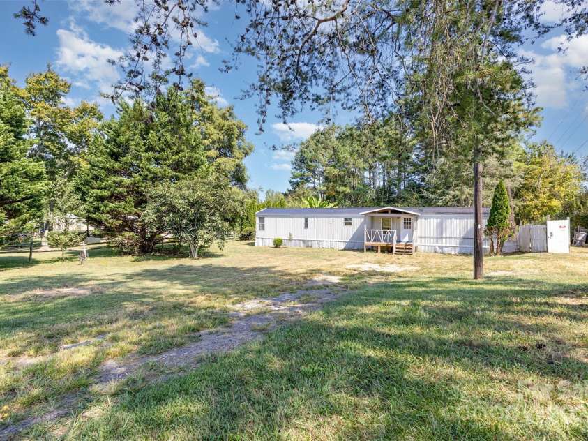 364 Paraham Road, York, SC 29745.  MLS# CAR4305664, YatesRealty ID 1713. 