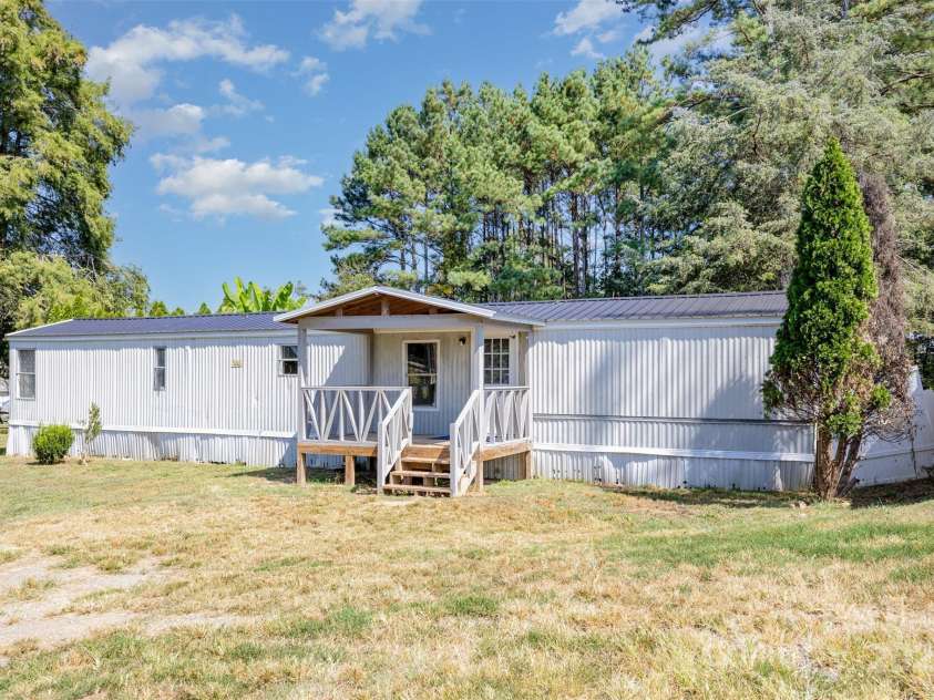 364 Paraham Road, York, SC 29745.  MLS# CAR4305664, YatesRealty ID 1713. 