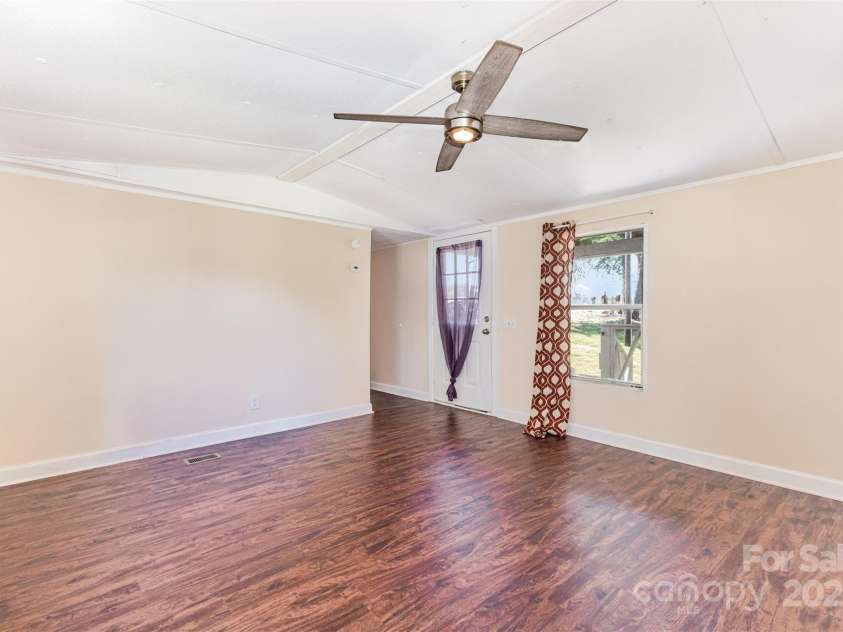 364 Paraham Road, York, SC 29745.  MLS# CAR4305664, YatesRealty ID 1713. 