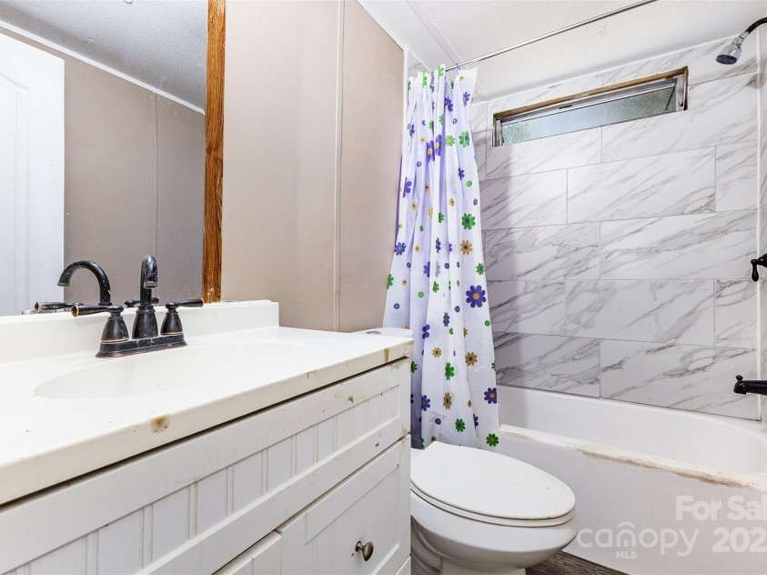 364 Paraham Road, York, SC 29745.  MLS# CAR4305664, YatesRealty ID 1713. 