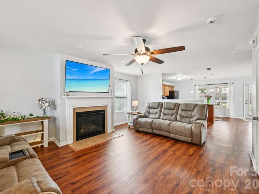 104 Emily Crest Lane, Rock Hill, SC 29730.  MLS# CAR4353293, YatesRealty ID 17130. 