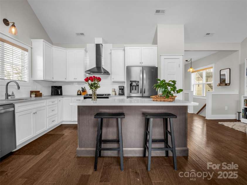 16 Tudor Way, Black Mountain, NC 28711.  MLS# CAR4183920, YatesRealty ID 17130. 