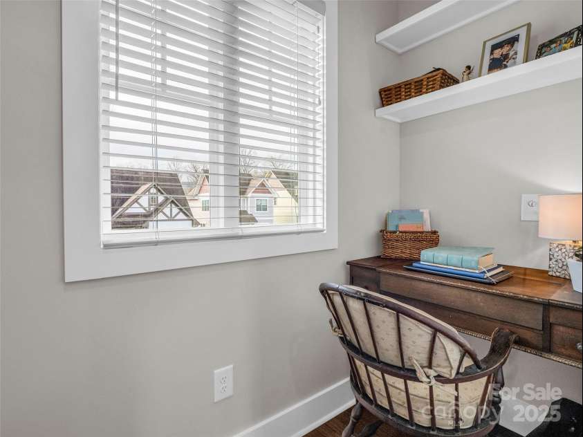 16 Tudor Way, Black Mountain, NC 28711.  MLS# CAR4183920, YatesRealty ID 17130. 