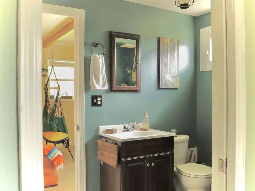 1 Fullam Drive, Arden, NC 28704.  MLS# CAR4263674, YatesRealty ID 17133. Full bath