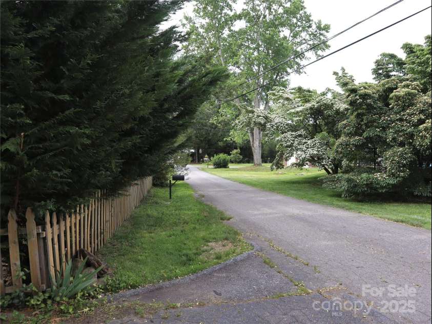 1 Fullam Drive, Arden, NC 28704.  MLS# CAR4263674, YatesRealty ID 17133. Road