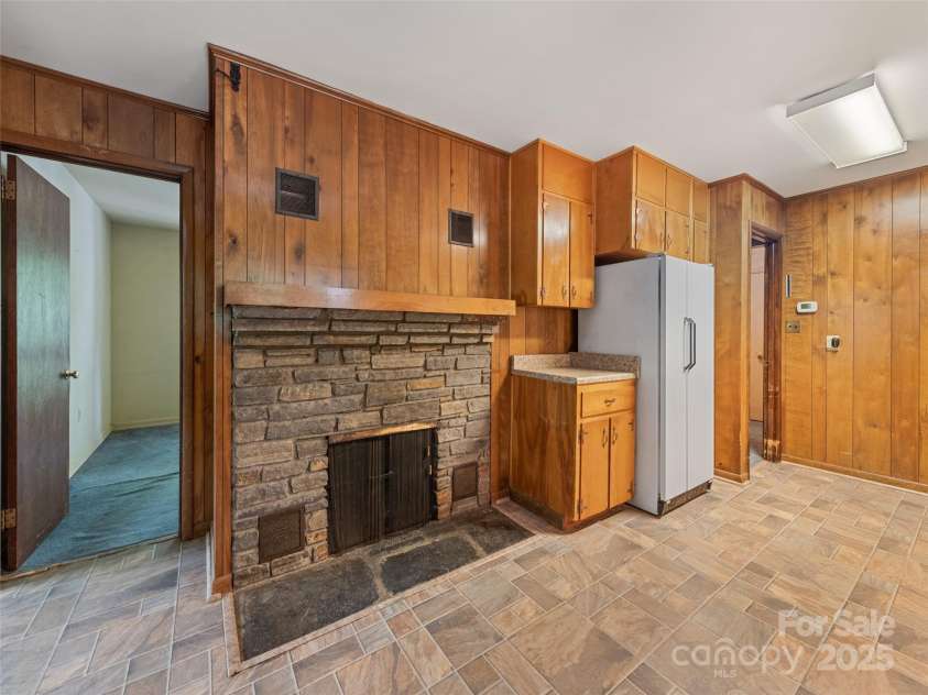 88 Laurel Loop, Maggie Valley, NC 28751.  MLS# CAR4272495, YatesRealty ID 17133. 