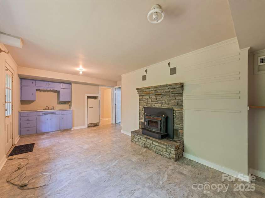 88 Laurel Loop, Maggie Valley, NC 28751.  MLS# CAR4272495, YatesRealty ID 17133. 