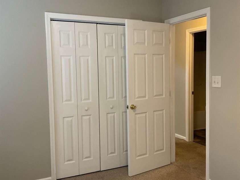 1020 Rosewood Drive, Dallas, NC 28034.  MLS# CAR4376495, YatesRealty ID 17134. 2nd Bedroom Unit A