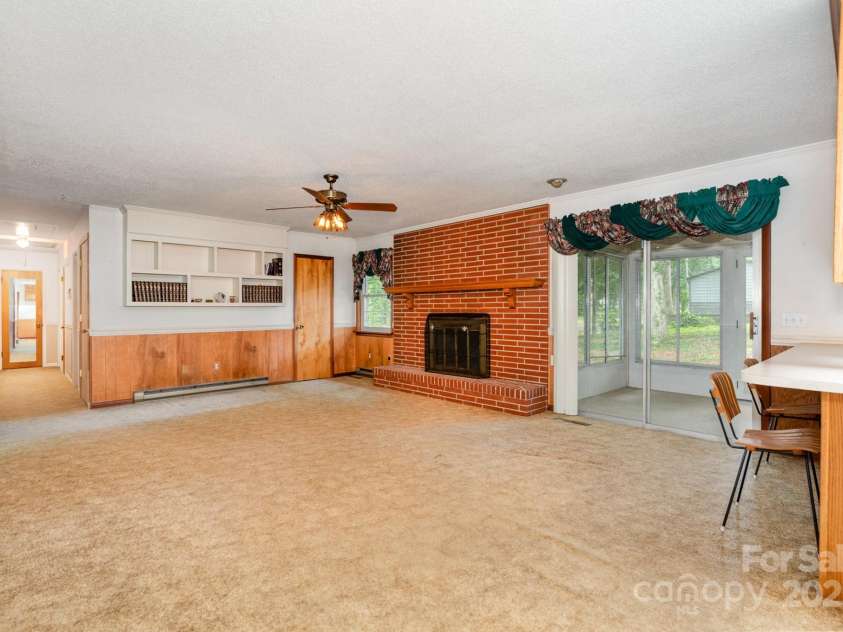 215 Jan Mar Drive, China Grove, NC 28023.  MLS# CAR4264343, YatesRealty ID 17135. 