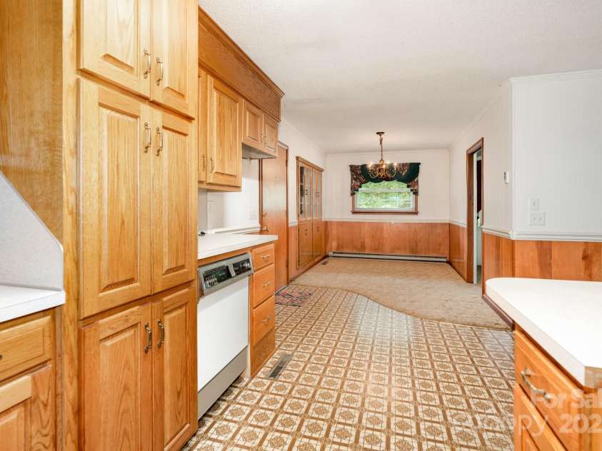 215 Jan Mar Drive, China Grove, NC 28023.  MLS# CAR4264343, YatesRealty ID 17135. 