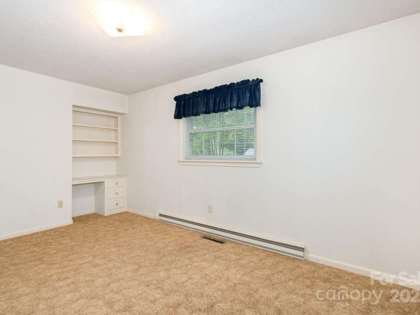 215 Jan Mar Drive, China Grove, NC 28023.  MLS# CAR4264343, YatesRealty ID 17135. 