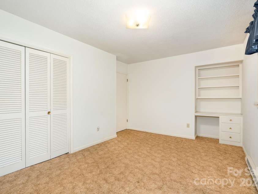 215 Jan Mar Drive, China Grove, NC 28023.  MLS# CAR4264343, YatesRealty ID 17135. 