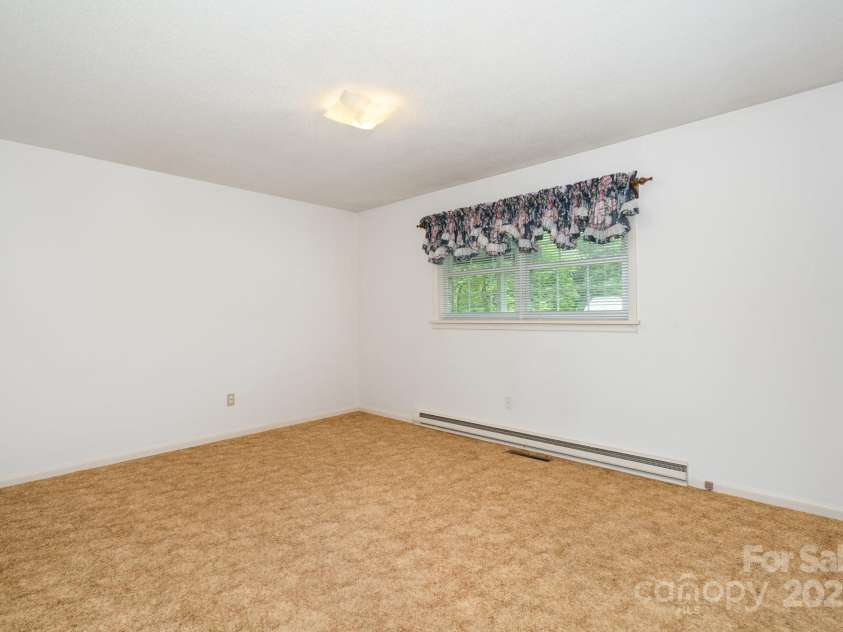 215 Jan Mar Drive, China Grove, NC 28023.  MLS# CAR4264343, YatesRealty ID 17135. 