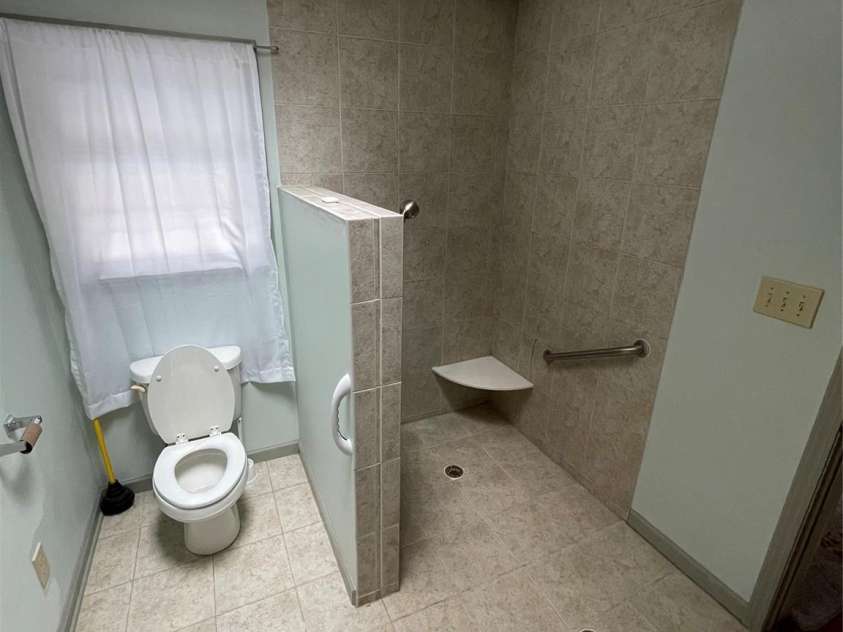 10516 Hambright Road, Huntersville, NC 28078.  MLS# CAR4234439, YatesRealty ID 17138. 