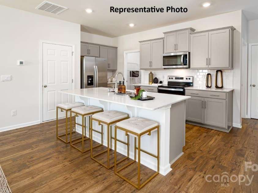 1023 Hostler Lane, York, SC 29745.  MLS# CAR4253806, YatesRealty ID 17139. 