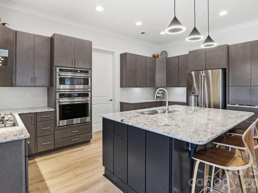 14015 Cameryn Elise Drive, Cornelius, NC 28031.  MLS# CAR4410752, YatesRealty ID 1714. 